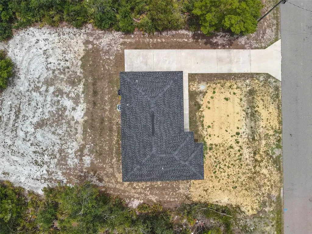 107 Elba Drive NE Lake Placid FL 33852