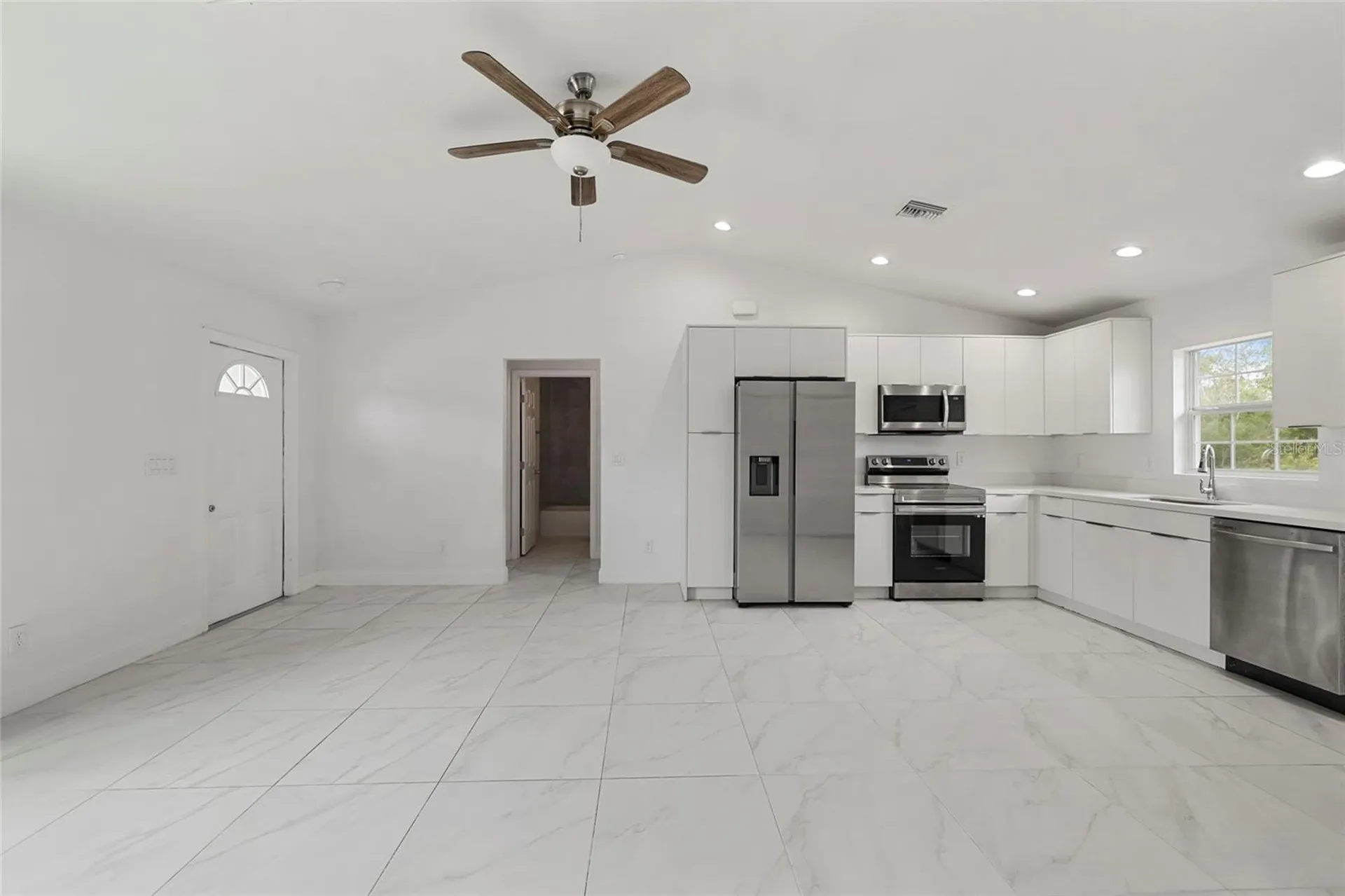 107 Elba Drive NE Lake Placid FL 33852