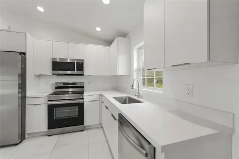 107 Elba Drive NE Lake Placid FL 33852