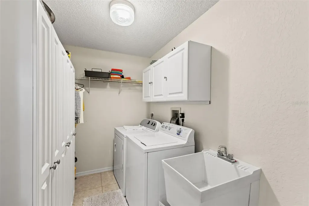9419 New Orleans Drive Weeki Wachee FL 34613