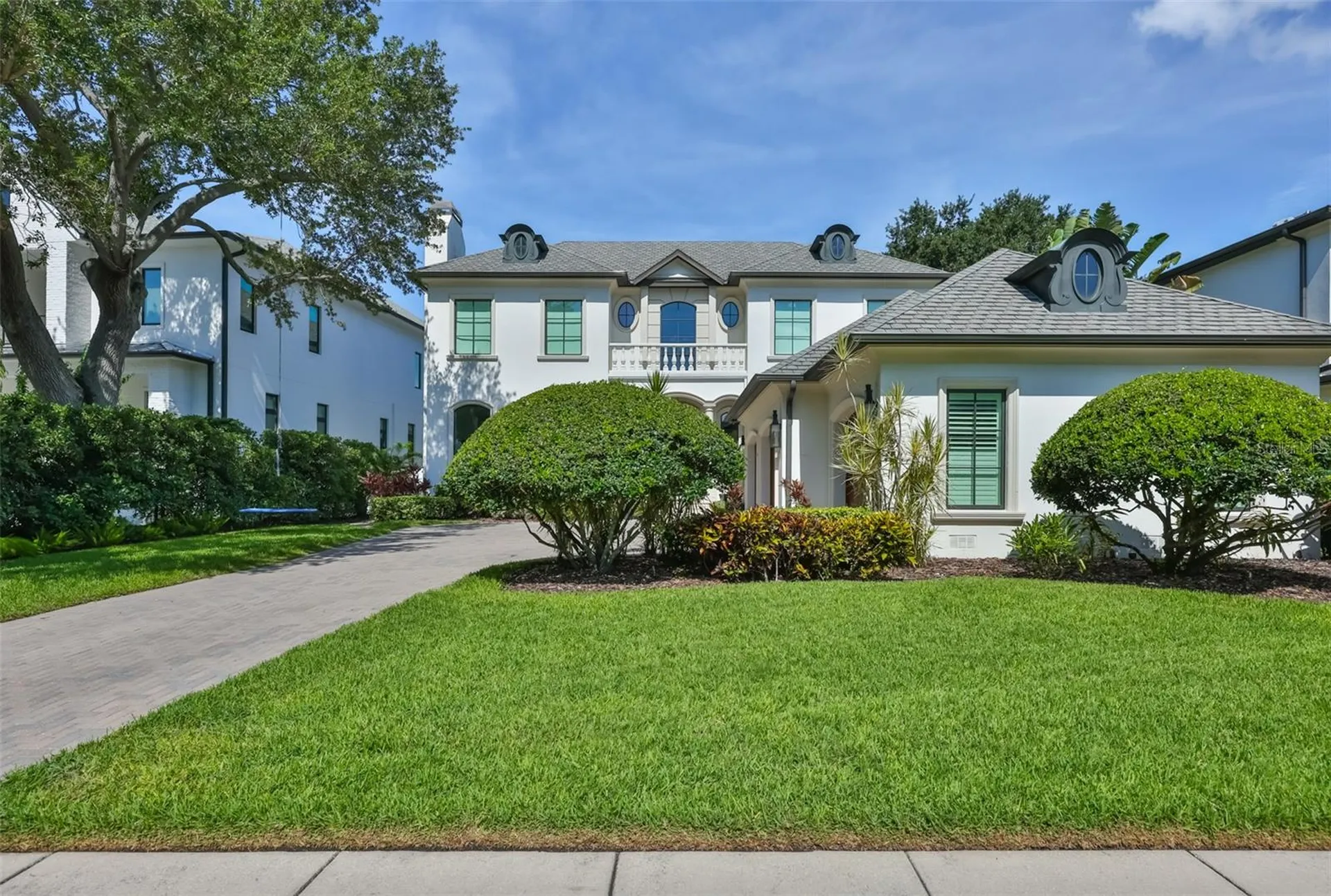 629 Riviera Drive Tampa FL 33606