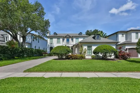 629 Riviera Drive Tampa FL 33606