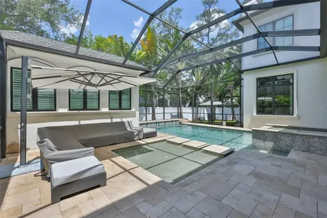 629 Riviera Drive Tampa FL 33606