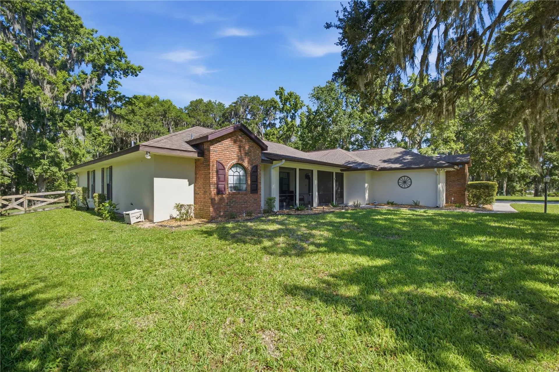 8930 SE 17th Court Ocala FL 34480