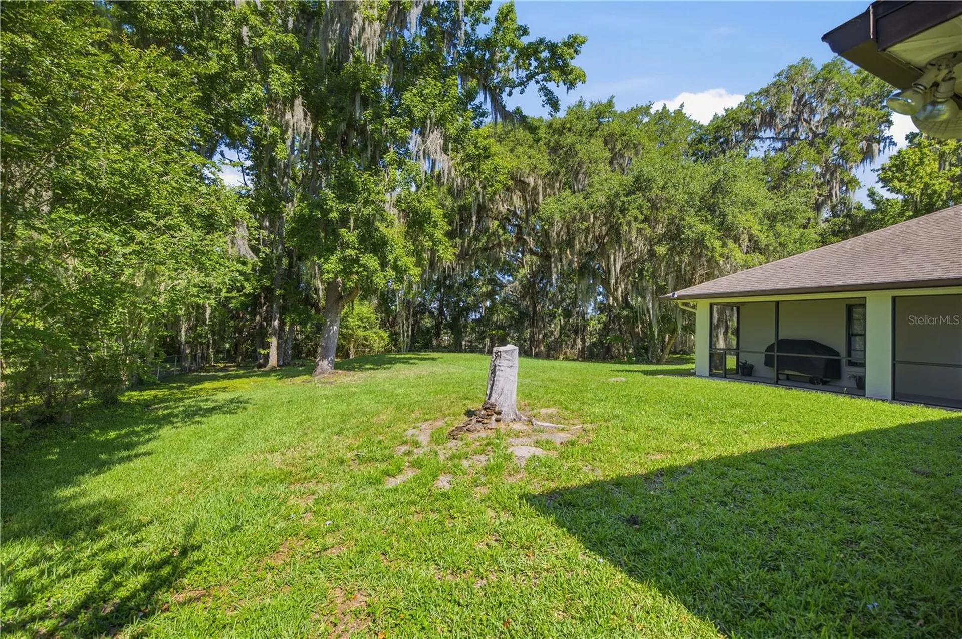 8930 SE 17th Court Ocala FL 34480