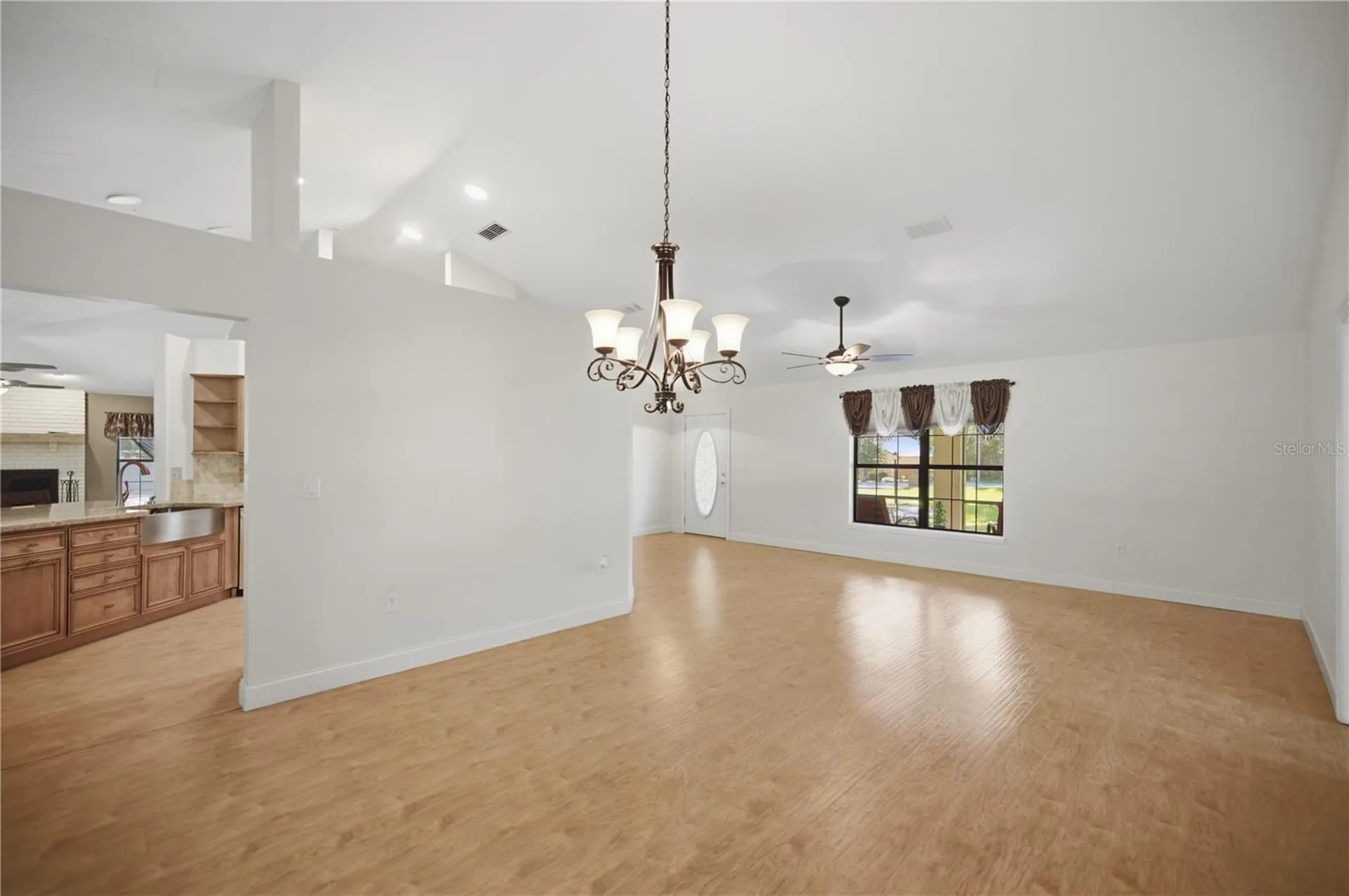 8930 SE 17th Court Ocala FL 34480
