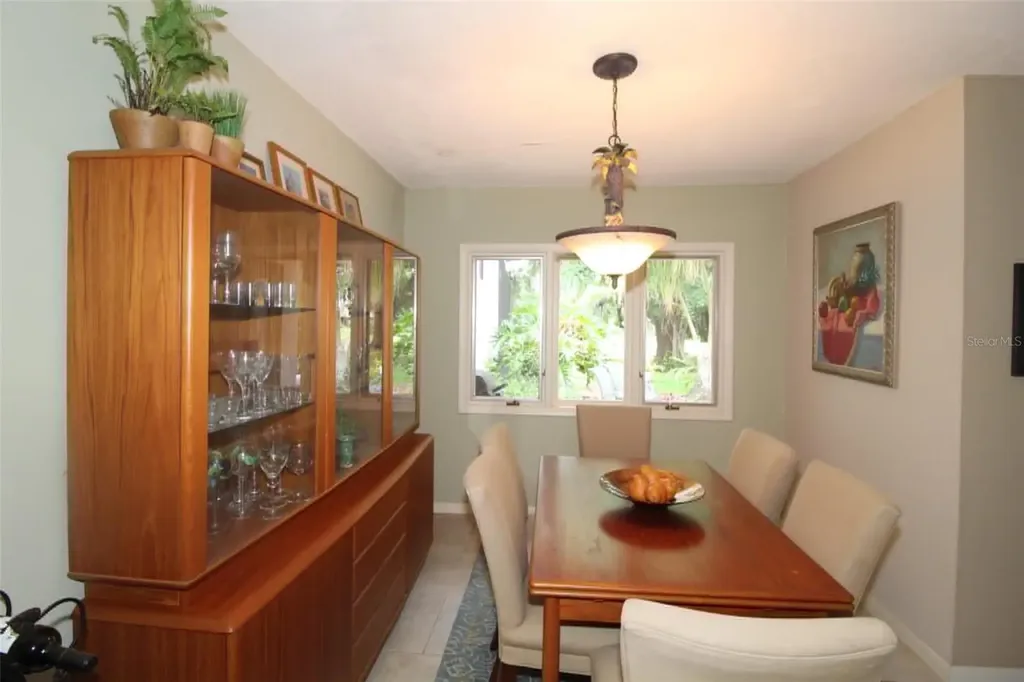 4532 N Ascot Circle Sarasota FL 34235