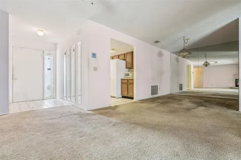 452 Boxwood Court Kissimmee FL 34743