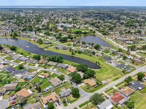 452 Boxwood Court Kissimmee FL 34743