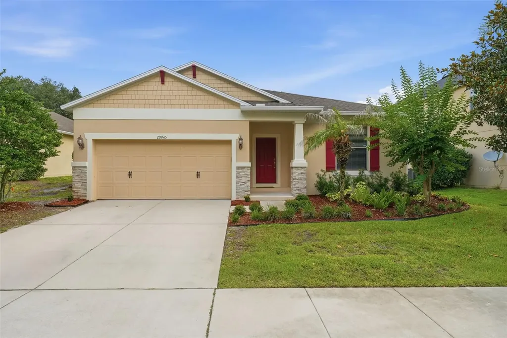 20945 Oldenburg Loop Mount Dora FL 32757