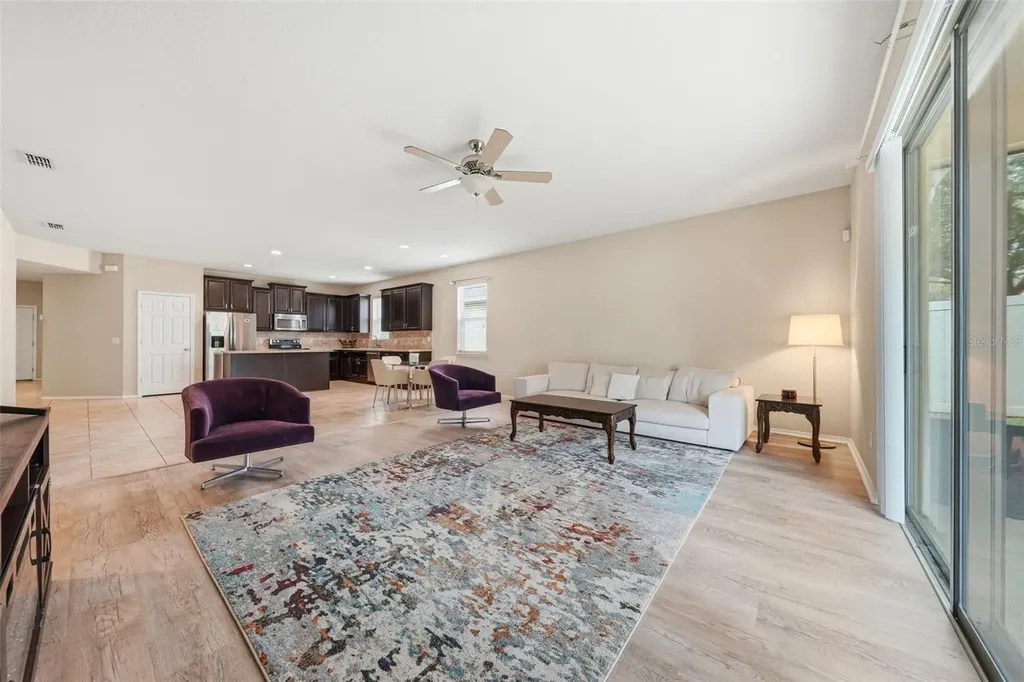 20945 Oldenburg Loop Mount Dora FL 32757