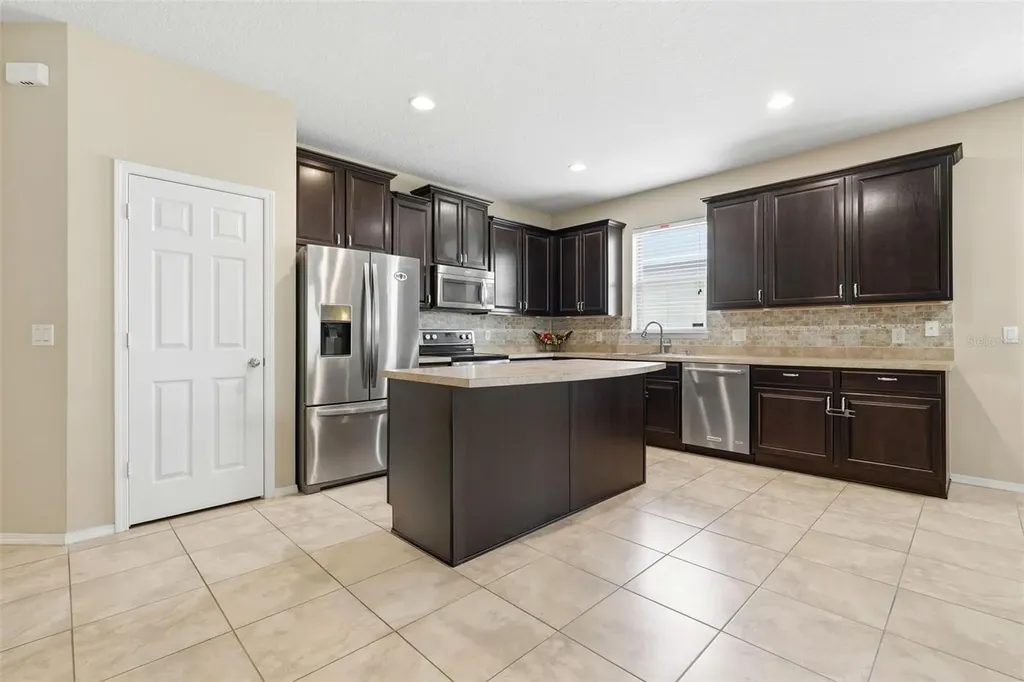 20945 Oldenburg Loop Mount Dora FL 32757