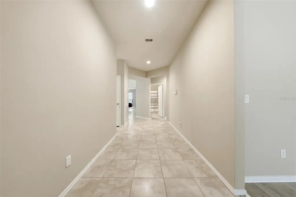 20945 Oldenburg Loop Mount Dora FL 32757
