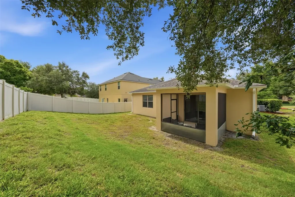 20945 Oldenburg Loop Mount Dora FL 32757