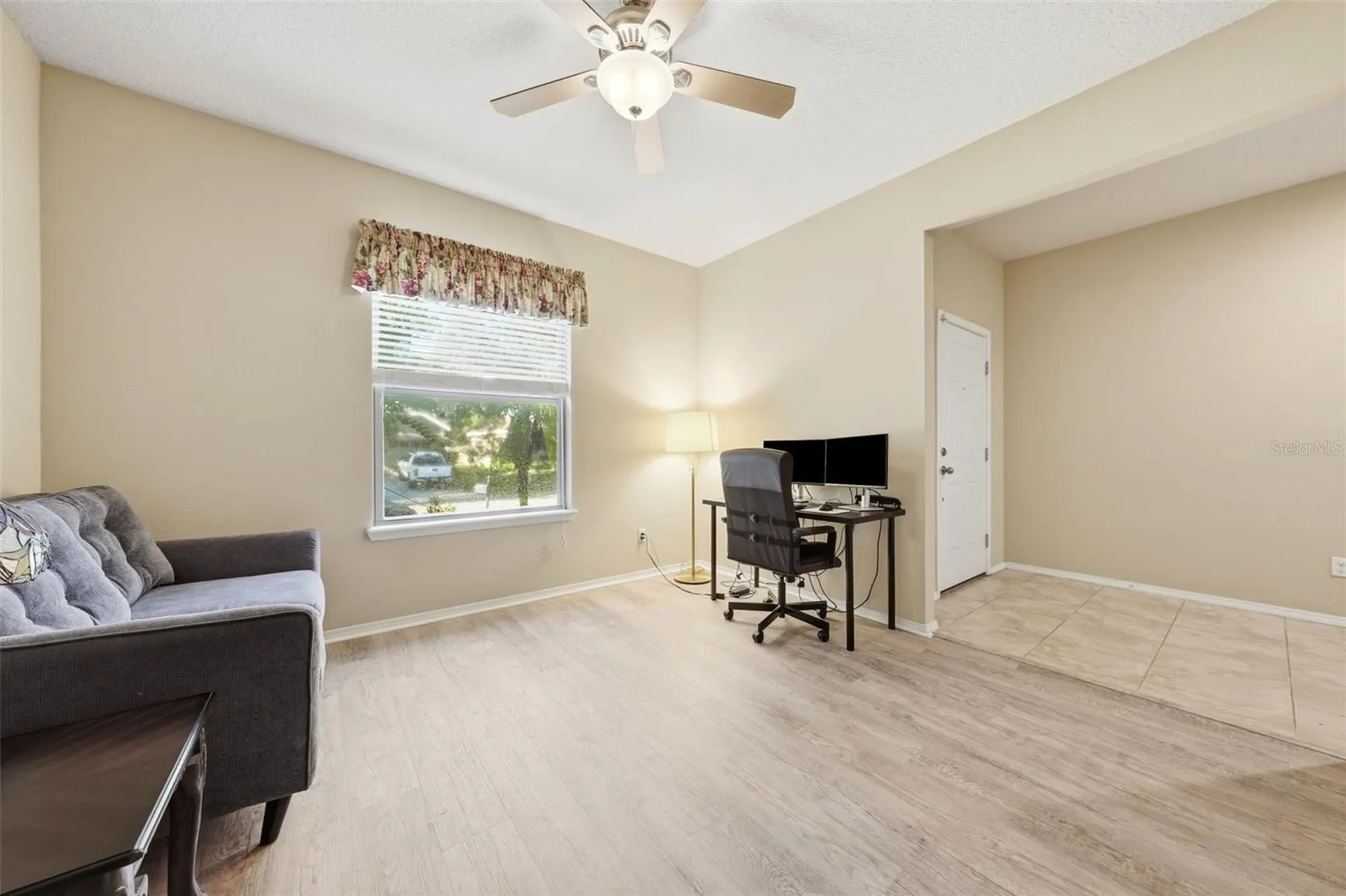 20945 Oldenburg Loop Mount Dora FL 32757