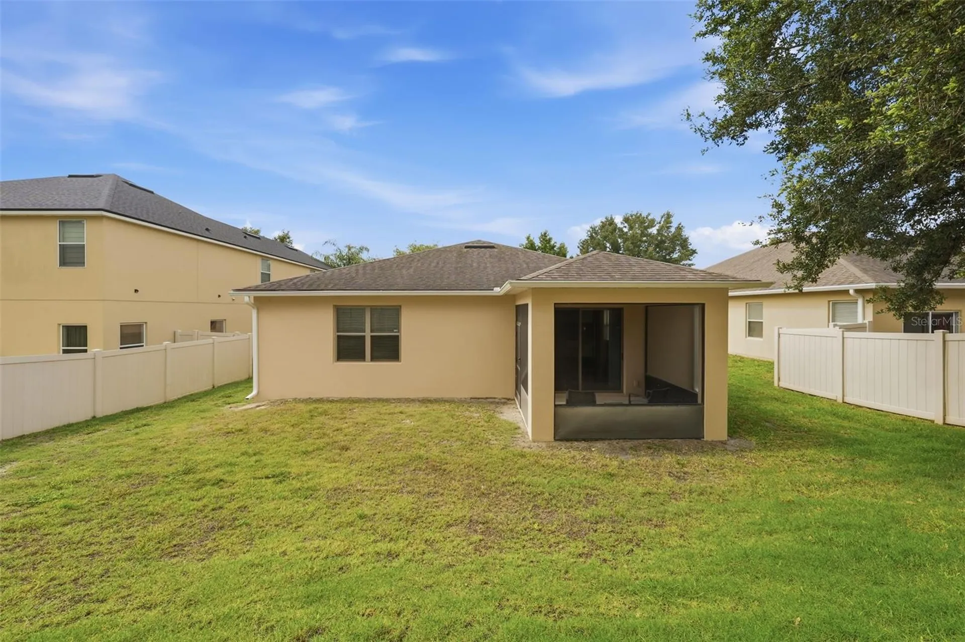 20945 Oldenburg Loop Mount Dora FL 32757