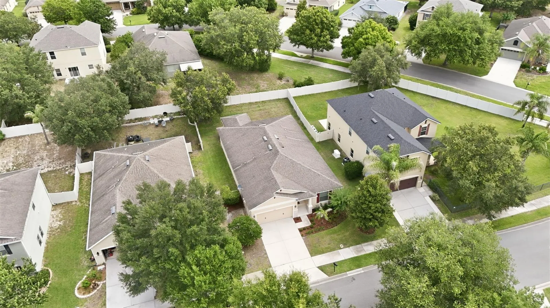 20945 Oldenburg Loop Mount Dora FL 32757