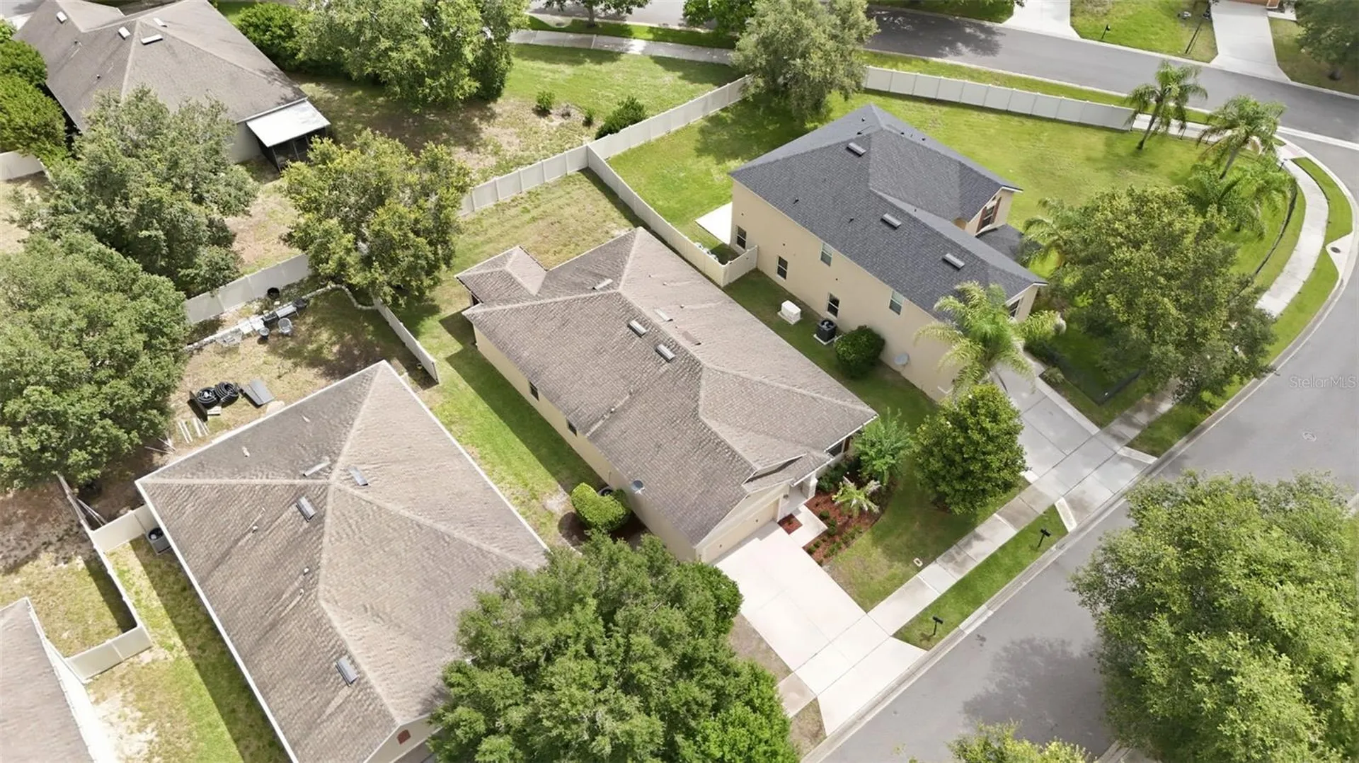 20945 Oldenburg Loop Mount Dora FL 32757