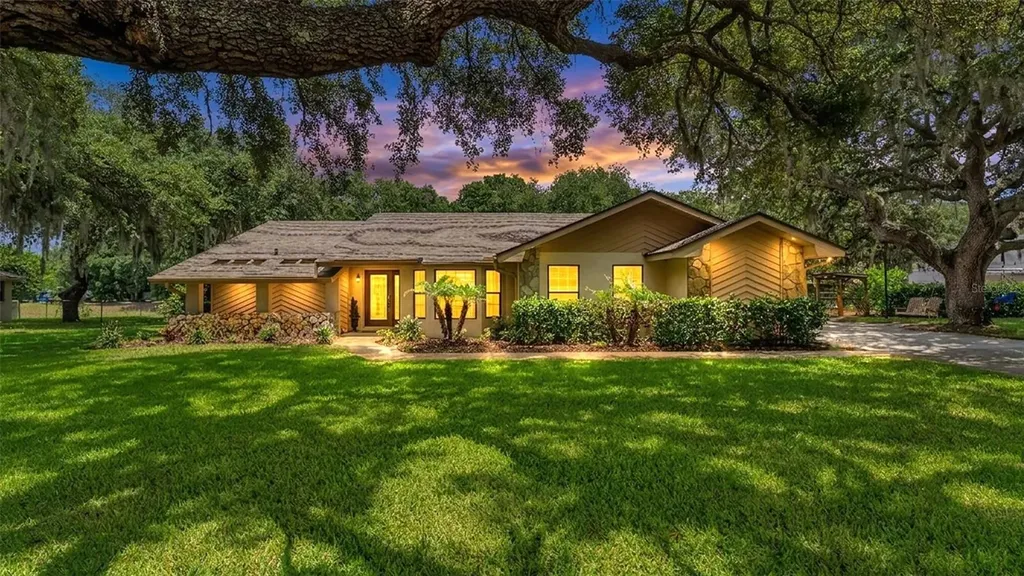 1428 N Timberidge Loop Lakeland FL 33809