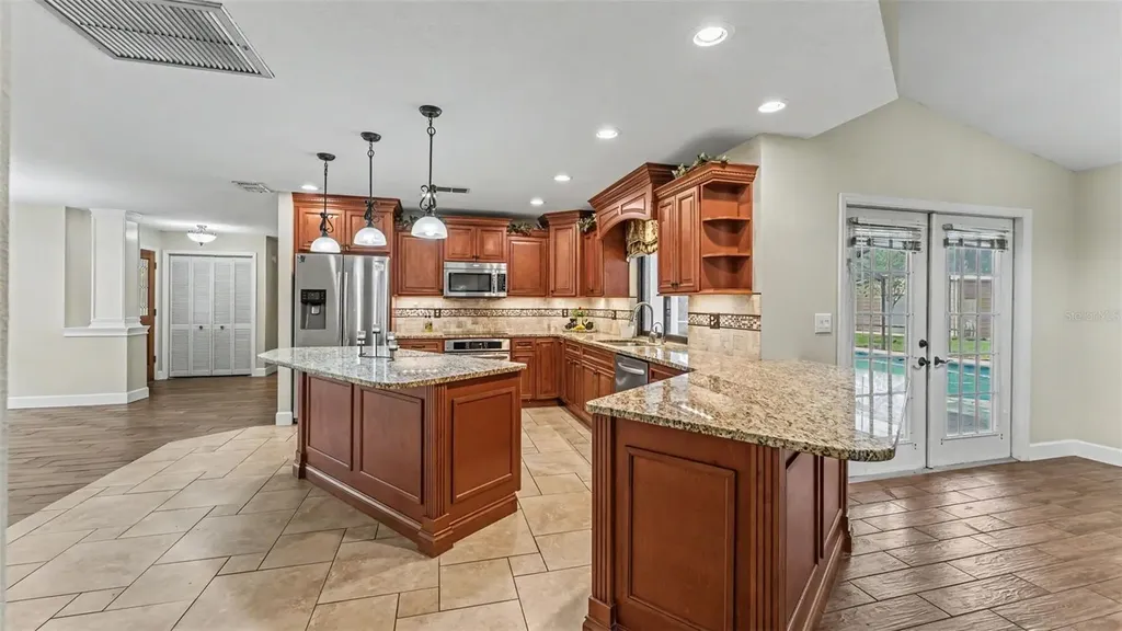 1428 N Timberidge Loop Lakeland FL 33809