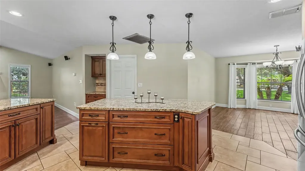 1428 N Timberidge Loop Lakeland FL 33809