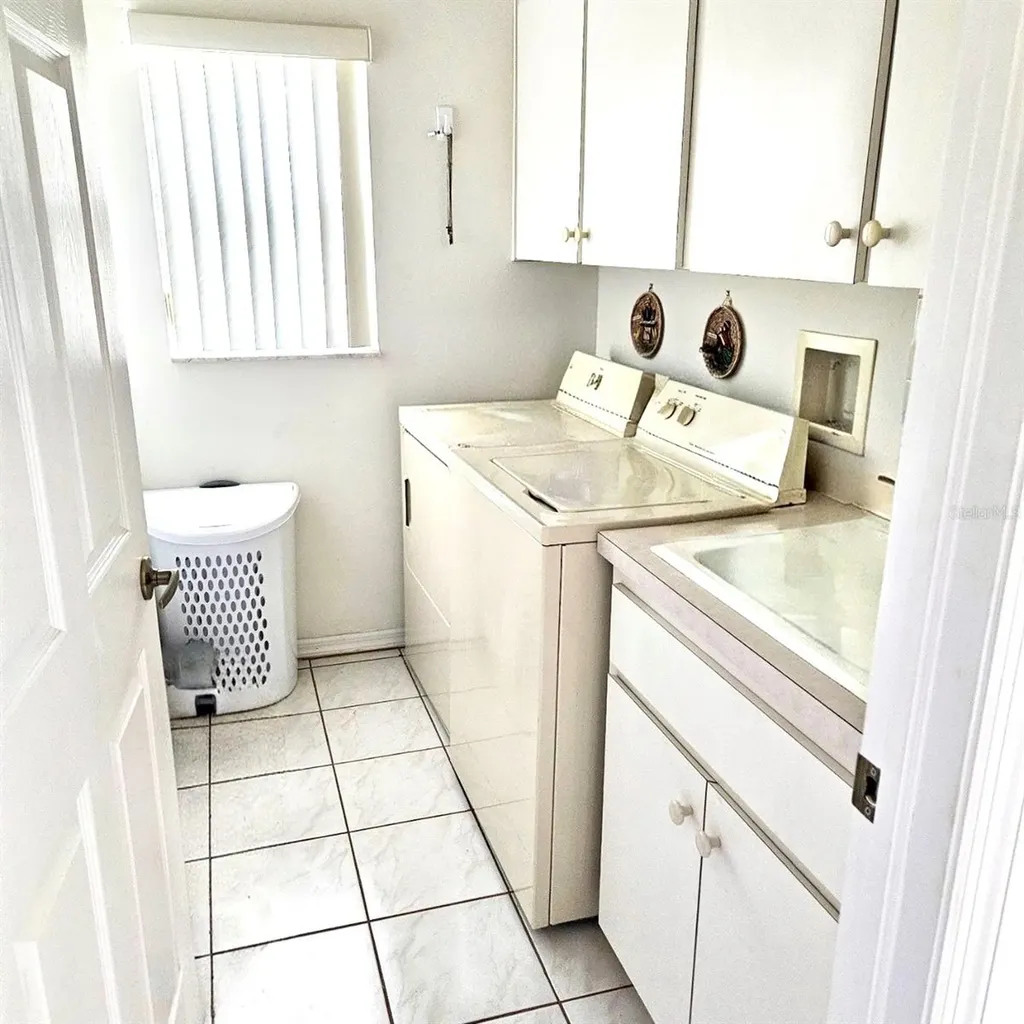 48 N Crystal Meadow Path Lecanto FL 34461