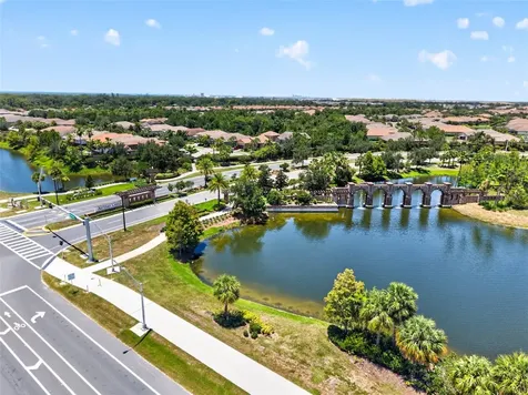 5951 Maidenstone Way Palmetto FL 34221