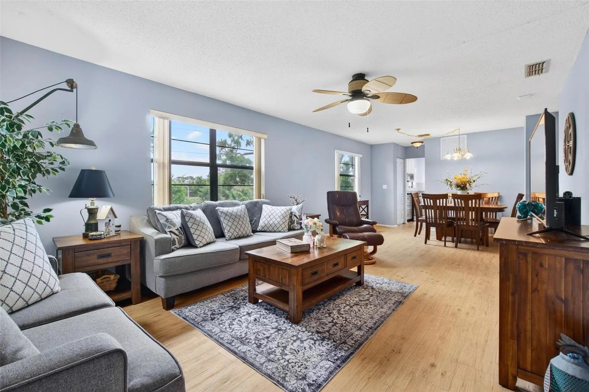 5975 Terrace Park Drive N St Petersburg FL 33709