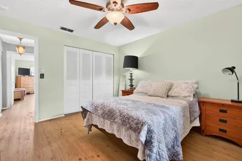 5975 Terrace Park Drive N St Petersburg FL 33709