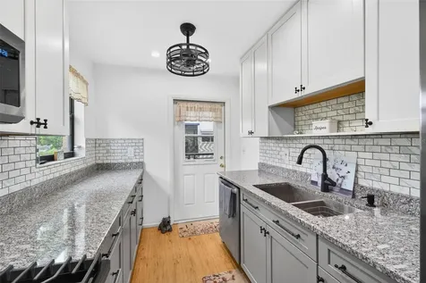 5975 Terrace Park Drive N St Petersburg FL 33709