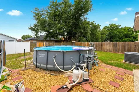 1832 Holton Road Lakeland FL 33810