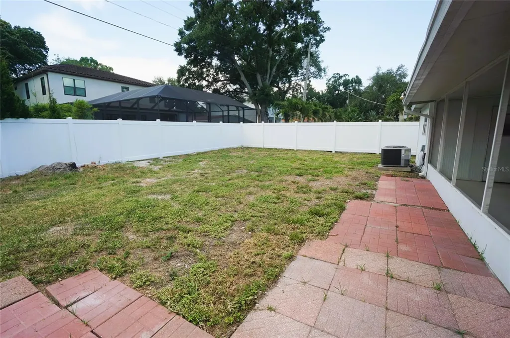 206 S West Shore Boulevard Tampa FL 33609