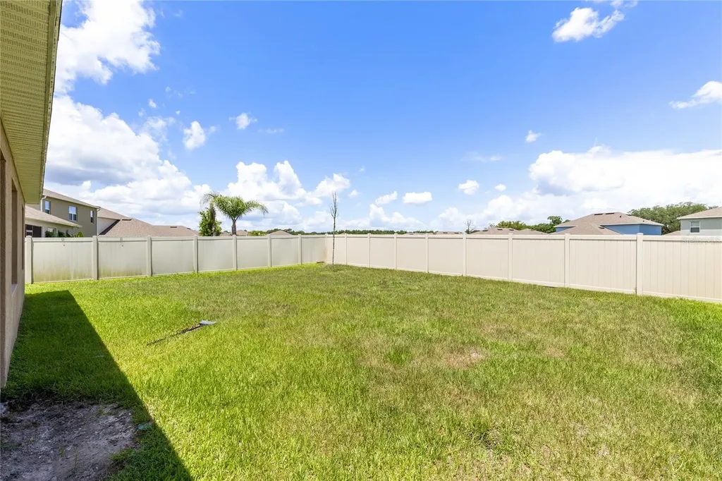 5207 Mahogany Drive Mount Dora FL 32757