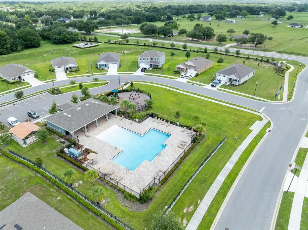 5207 Mahogany Drive Mount Dora FL 32757