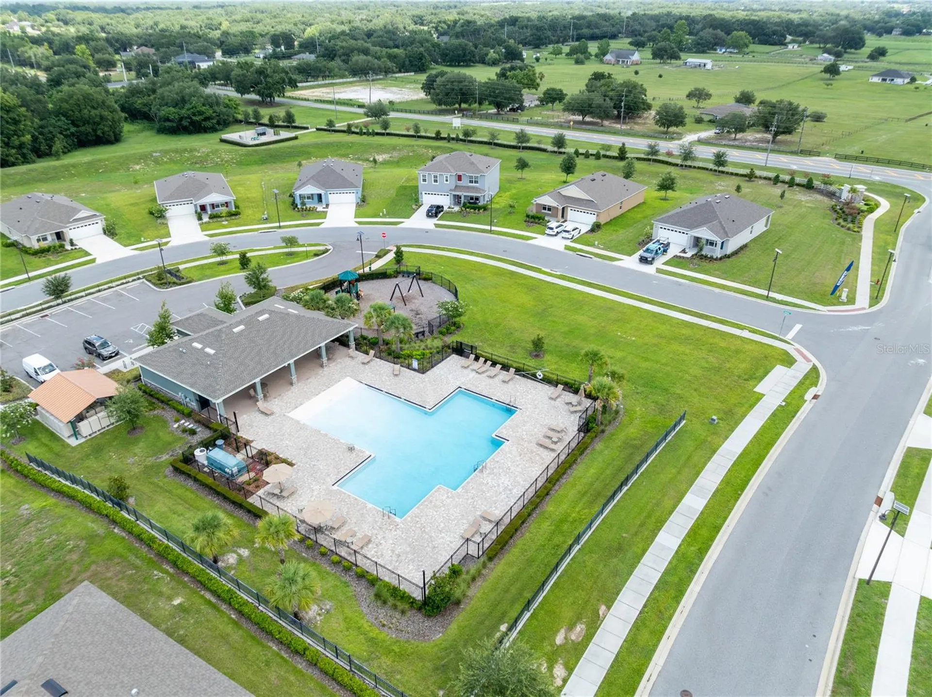 5207 Mahogany Drive Mount Dora FL 32757