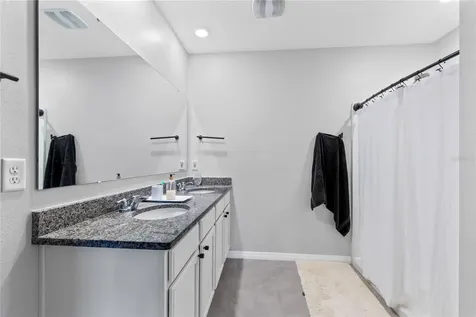 5207 Mahogany Drive Mount Dora FL 32757