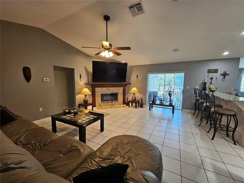2210 Bayou Drive Holiday FL 34691
