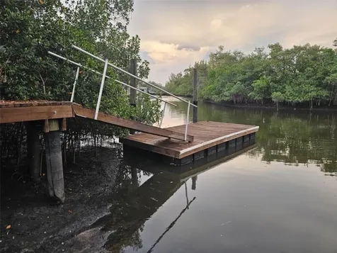 2210 Bayou Drive Holiday FL 34691