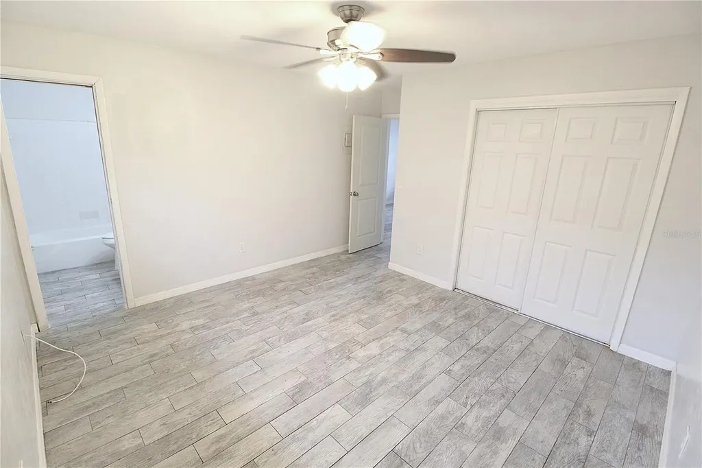 6383 Gateway Avenue Sarasota FL 34231