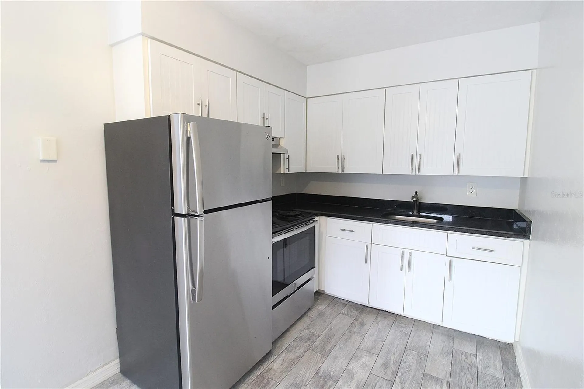 6383 Gateway Avenue Sarasota FL 34231