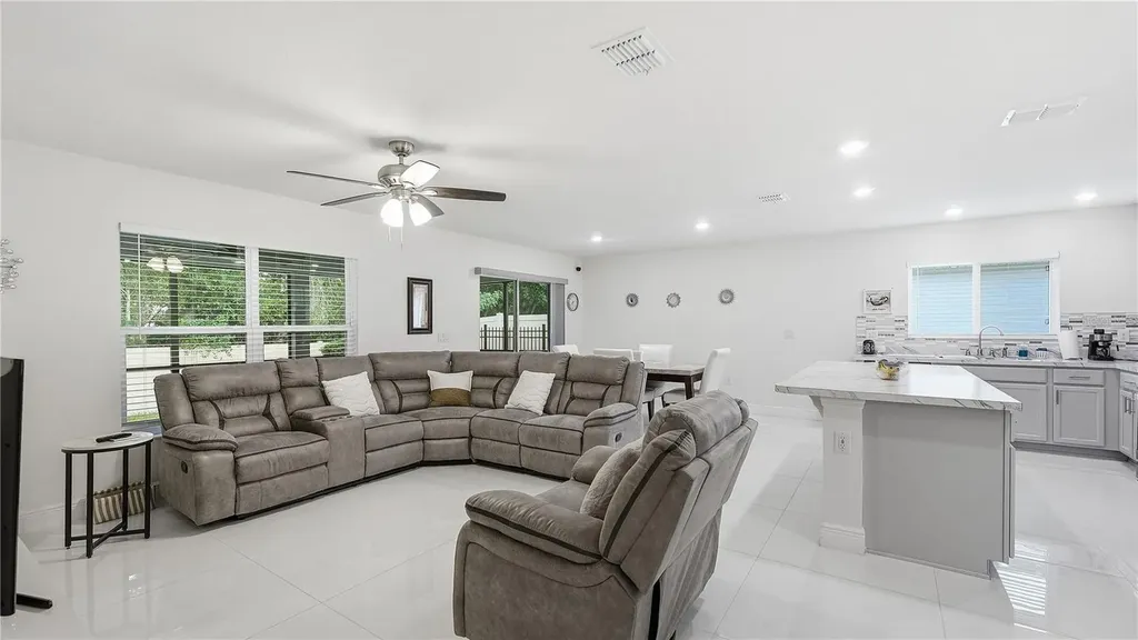 2457 Bulrush Drive St Cloud FL 34769
