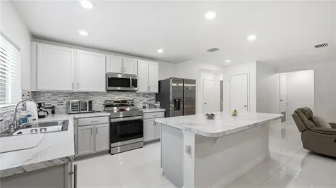 2457 Bulrush Drive St Cloud FL 34769
