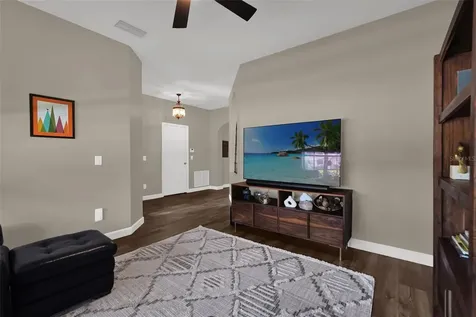 1393 Waukon Circle Casselberry FL 32707
