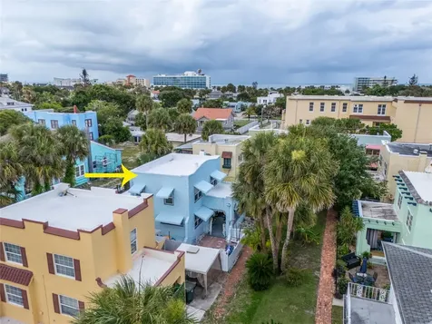 4 Clarendon Court Daytona Beach FL 32118