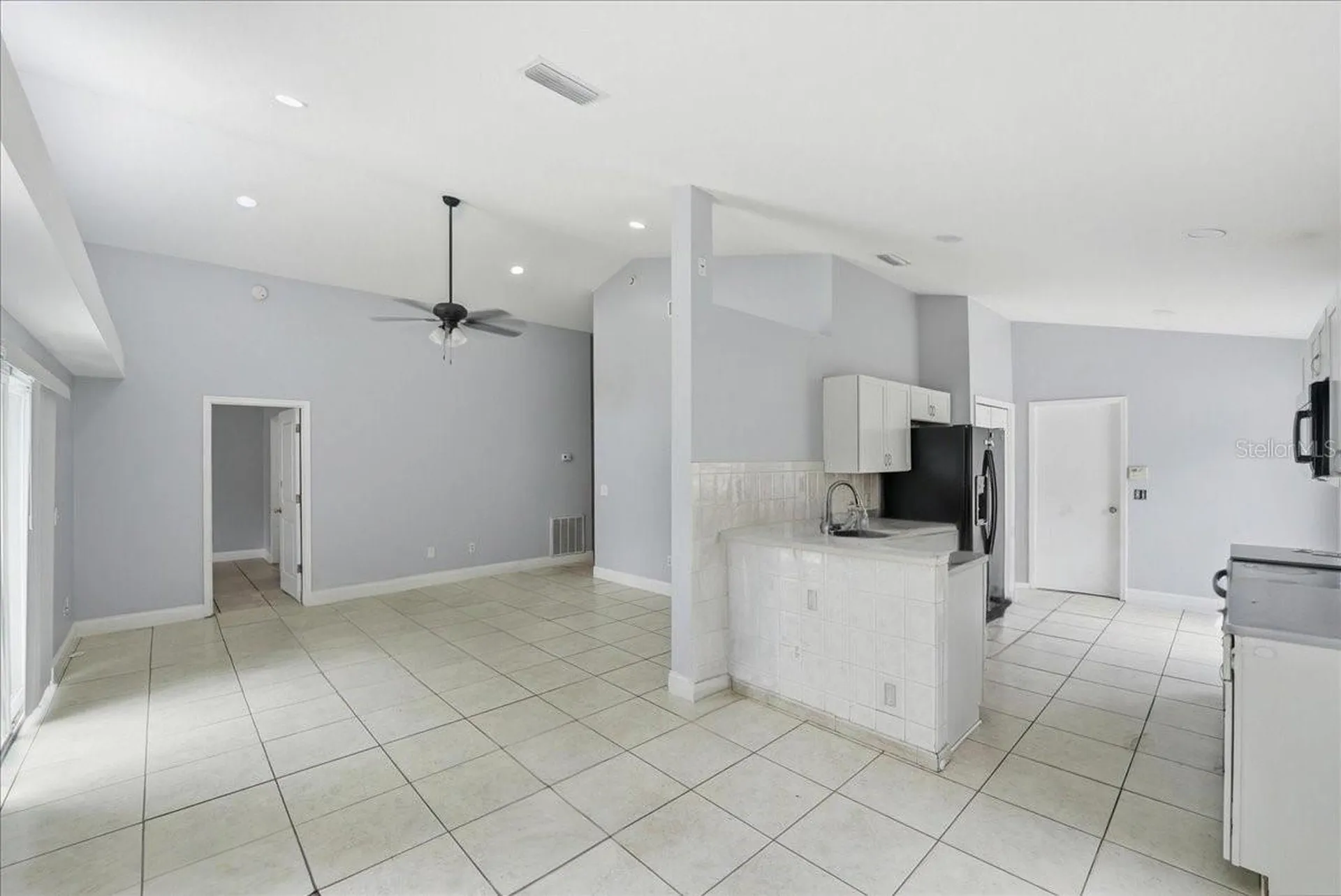 8742 Fort Shea Avenue Orlando FL 32822