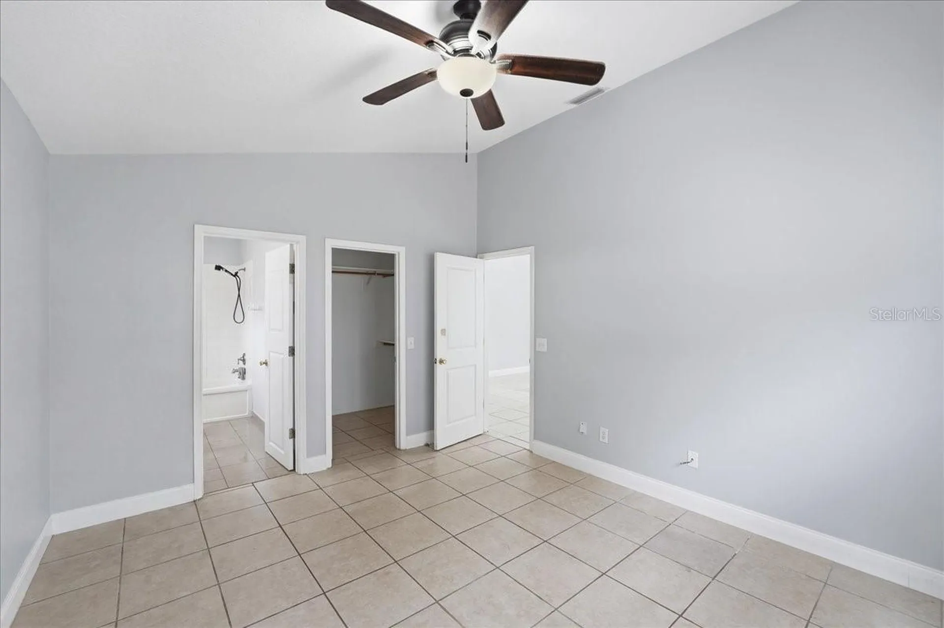 8742 Fort Shea Avenue Orlando FL 32822