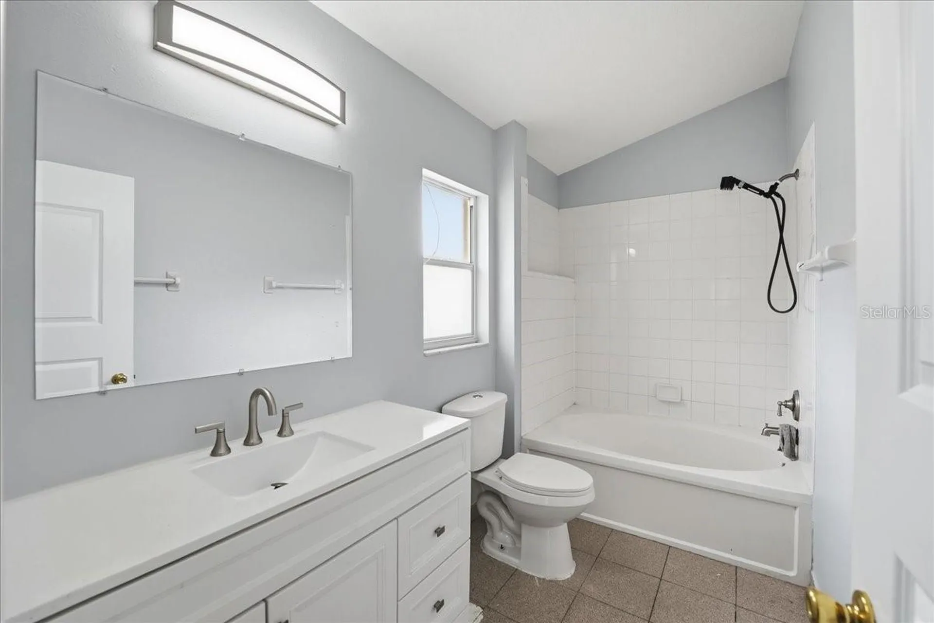 8742 Fort Shea Avenue Orlando FL 32822