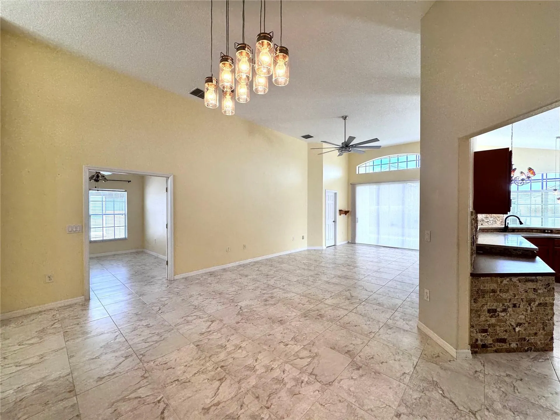 140 Moss Lane Davenport FL 33837