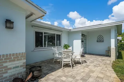 4390 20th Avenue N St Petersburg FL 33713