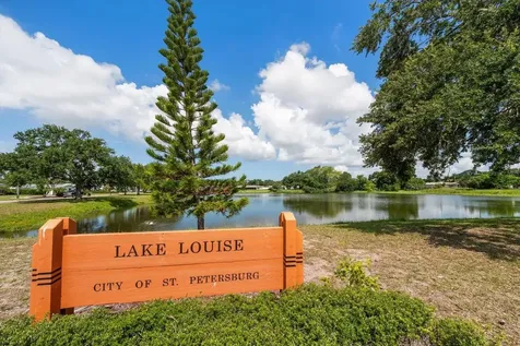 4390 20th Avenue N St Petersburg FL 33713